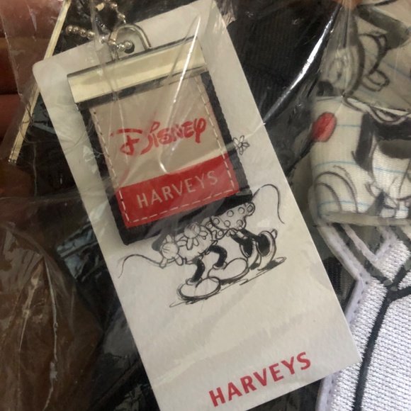 Harvey's Mickey Heart Minnie Convertible Backpack Crossbody Handbag - Picture 7 of 7